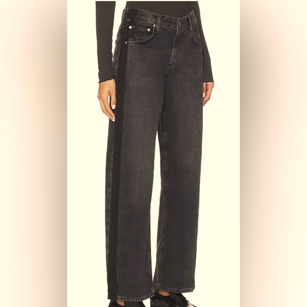 BY EILEEN FISHER BLACK TUXEDO STRIPES DOWN THE SIDE FOR SLIMMING JEANS!👖📦